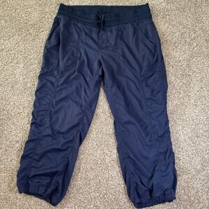 The North Face Womens Size L/G Blue Stretch Aphrodite Motion Capri Pants